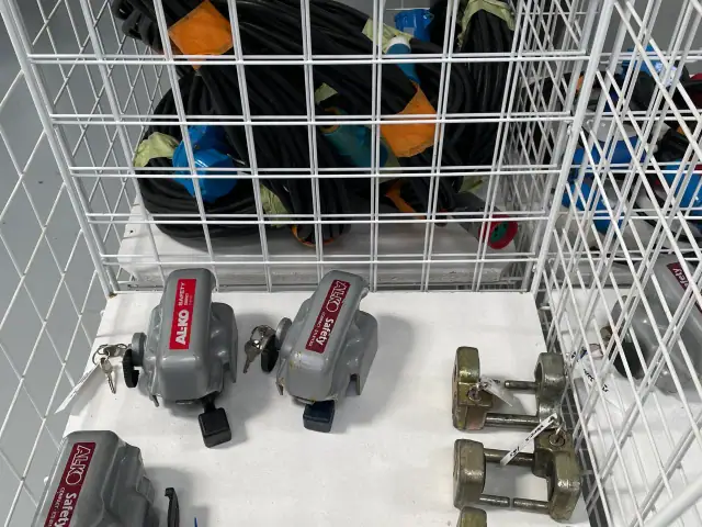 Låse til trailer/campingvogn, billede 1 af 4